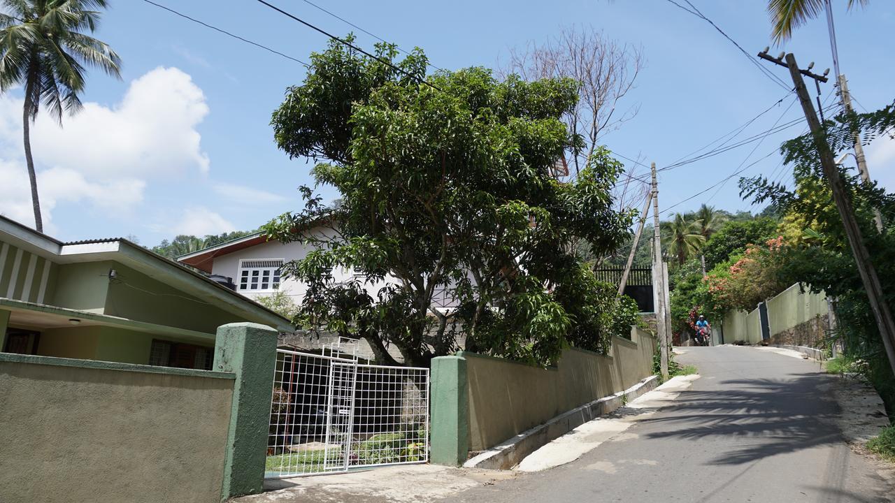 Jayawimana Apartment Kandy Exterior foto